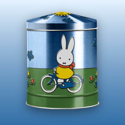 Förvaringsburk för stroopwafflar med inbyggd speldosa som spelar melodin ”Tulpaner från Amsterdam”, med Miffy på cykel-tema i metallicblått med mörkgrönt