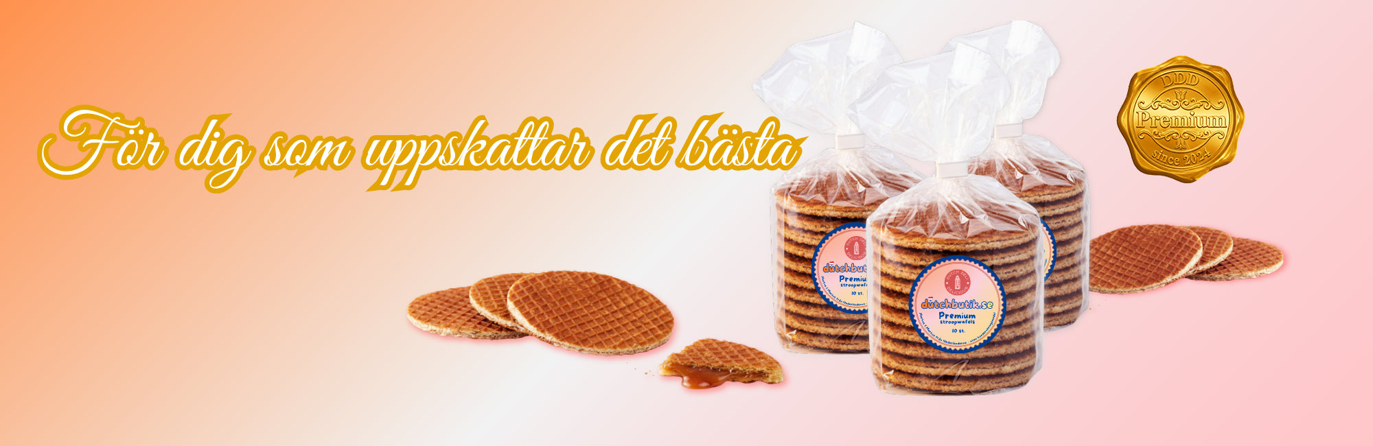 Tre paket premium stroopwafels med några lösa stroopwafels i en elegant produktbild från Dutchbutik