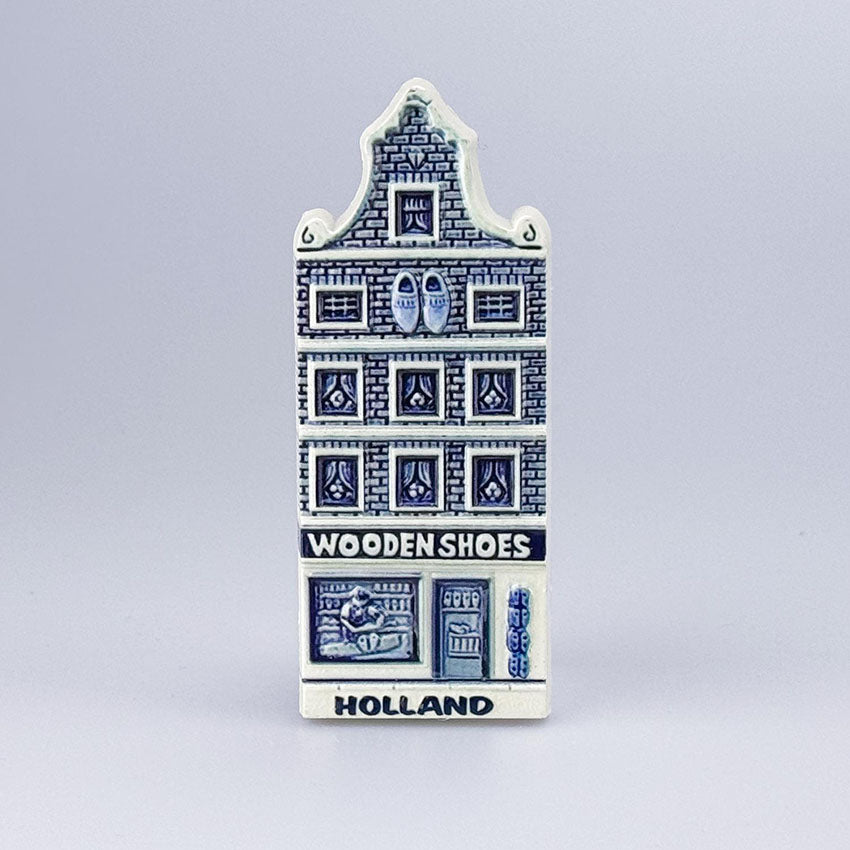 Magnet polyprint med tema "Wooden shoes Holland" (Träskor) i Delfts Blauw från Matix Souvenir Holland