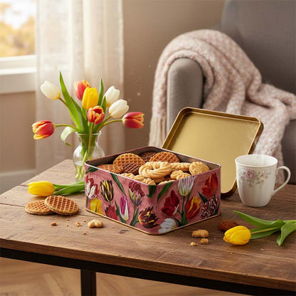 Kex- eller godisburk serien "Pretty Tulips" tulpaner/rosa och präglad logo från Matix Souvenir Holland på en soffbord